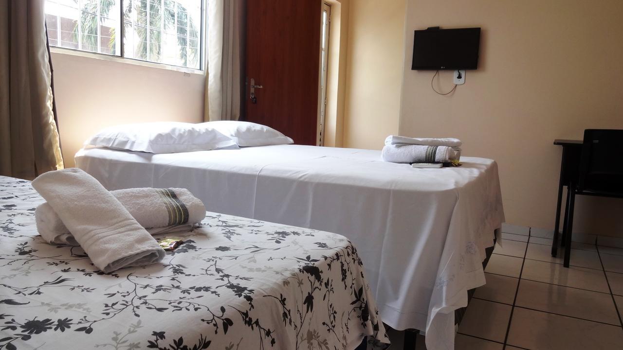 Hotel Pousada Arara Azul Barra do Garças 외부 사진
